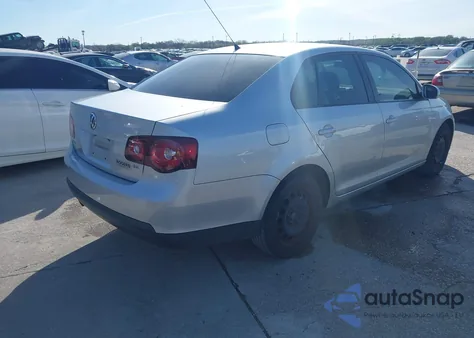 2009 Volkswagen Jetta S from USA, damaged, VIN 3VWJM71KX9M132384